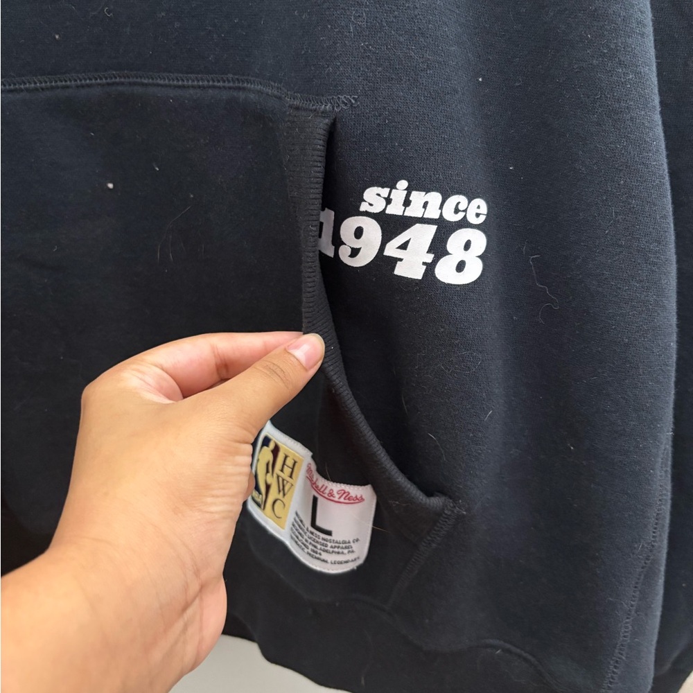 Mitchell& Ness Lakers Hoodie - Picture 5 of 6
